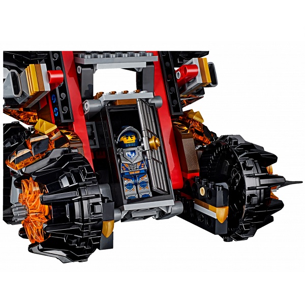 Конструктор LEGO Нексо Роковое наступление Генерала Магмара