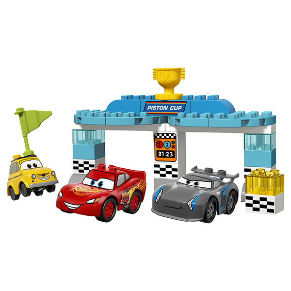 Конструктор LEGO Дупло Гонка за Кубок Поршня