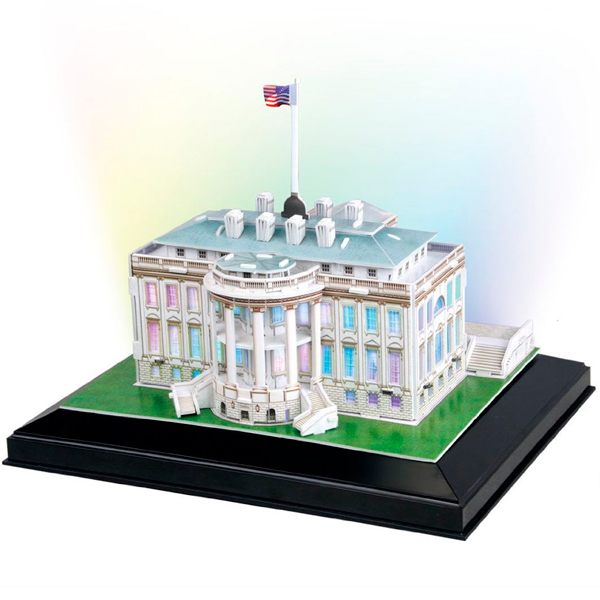 Белый дом с иллюминацией (США)
