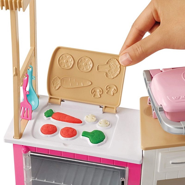 Barbie супер кухня с куклой