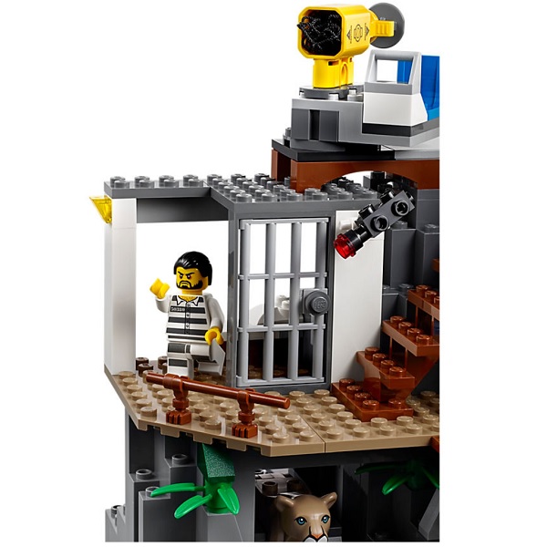 Конструктор LEGO Город Полицейский участок в горах