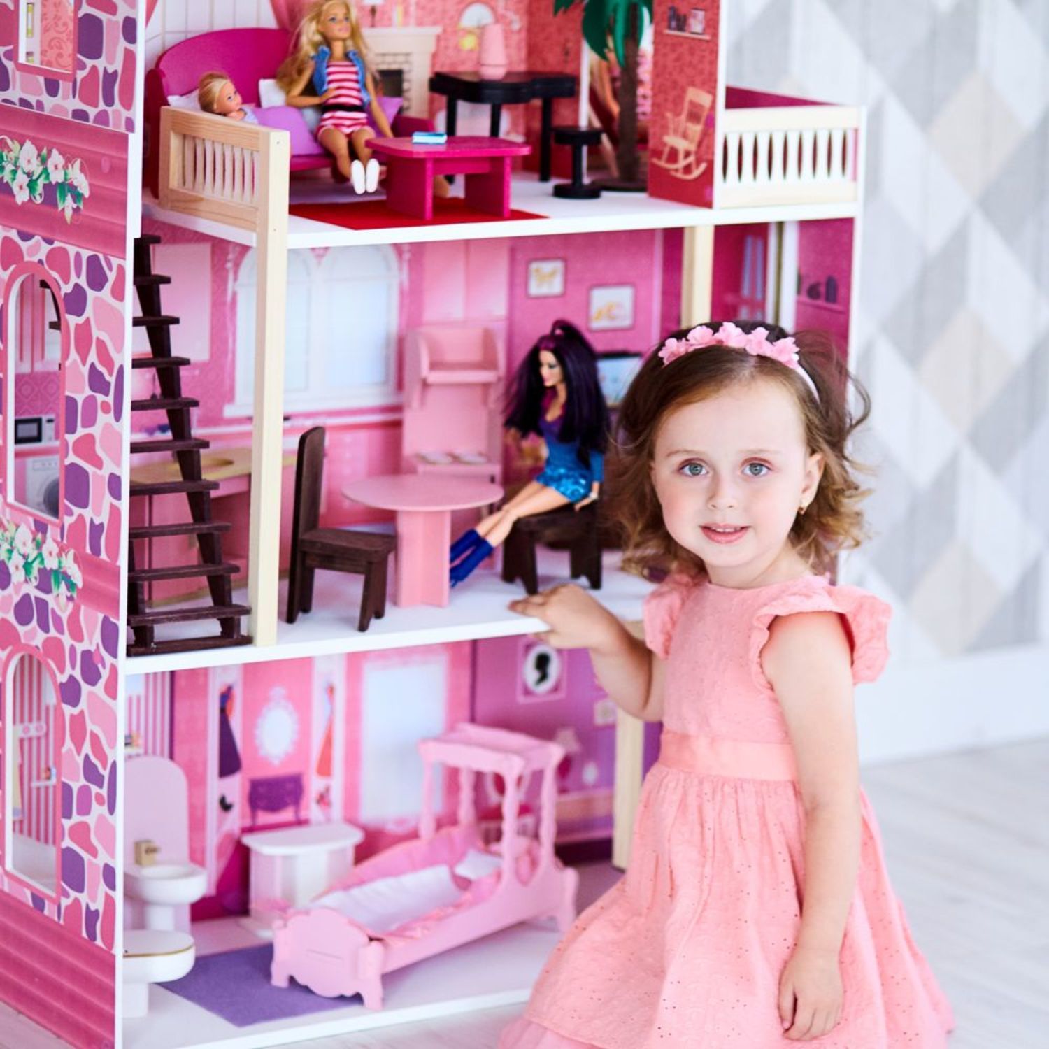 Кукольный домик Монте-Роза для кукол до 30 см 19 предметов мебели и интерьера