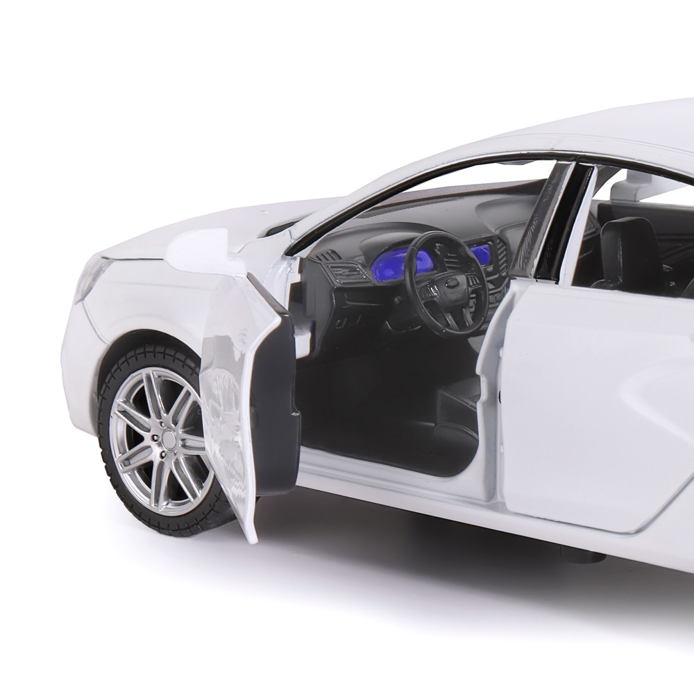 Машина метал. Автопанорама Lada Vesta седан, 1:24, белый, открыв. 4 двери, капот, багаж, свет. звук