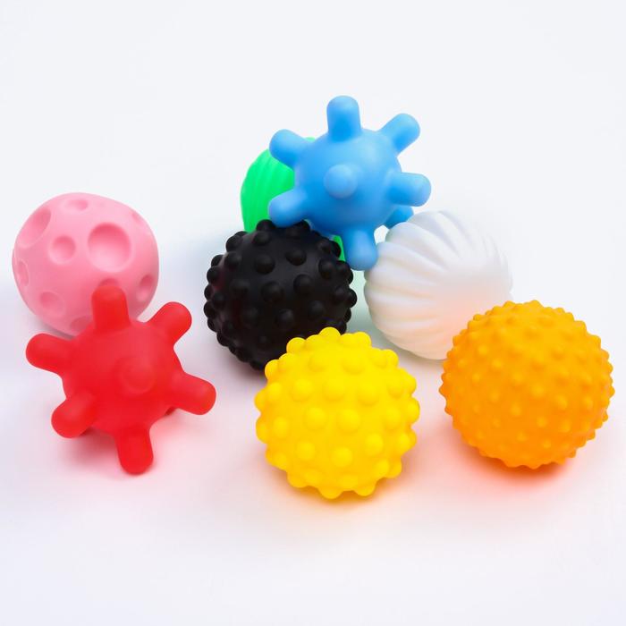 Набор развивающих игрушек Тактильные мячики 8шт