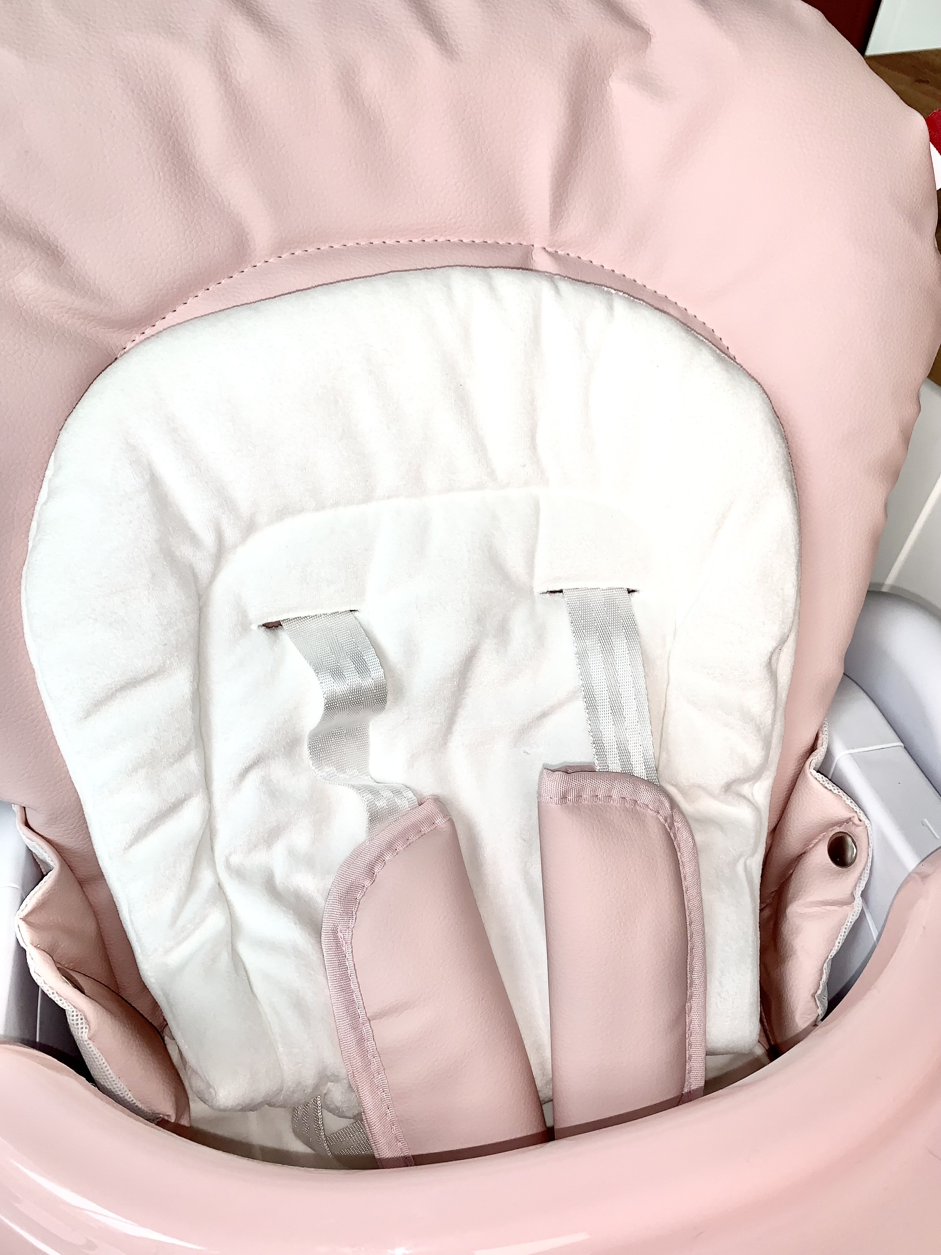 Стульчик для кормления BellaBaby B003S (розовый)
