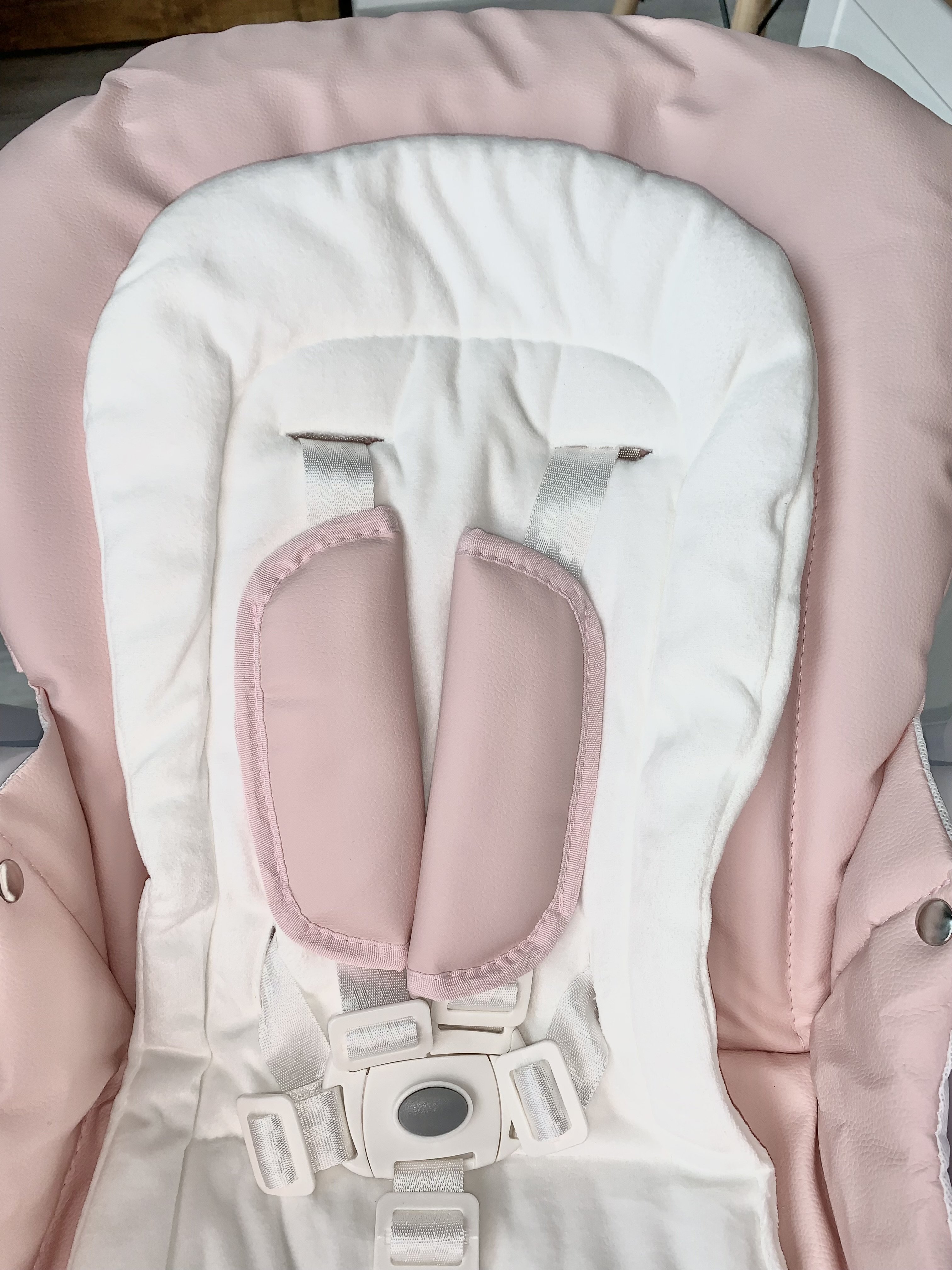 Стульчик для кормления BellaBaby B003S (розовый)