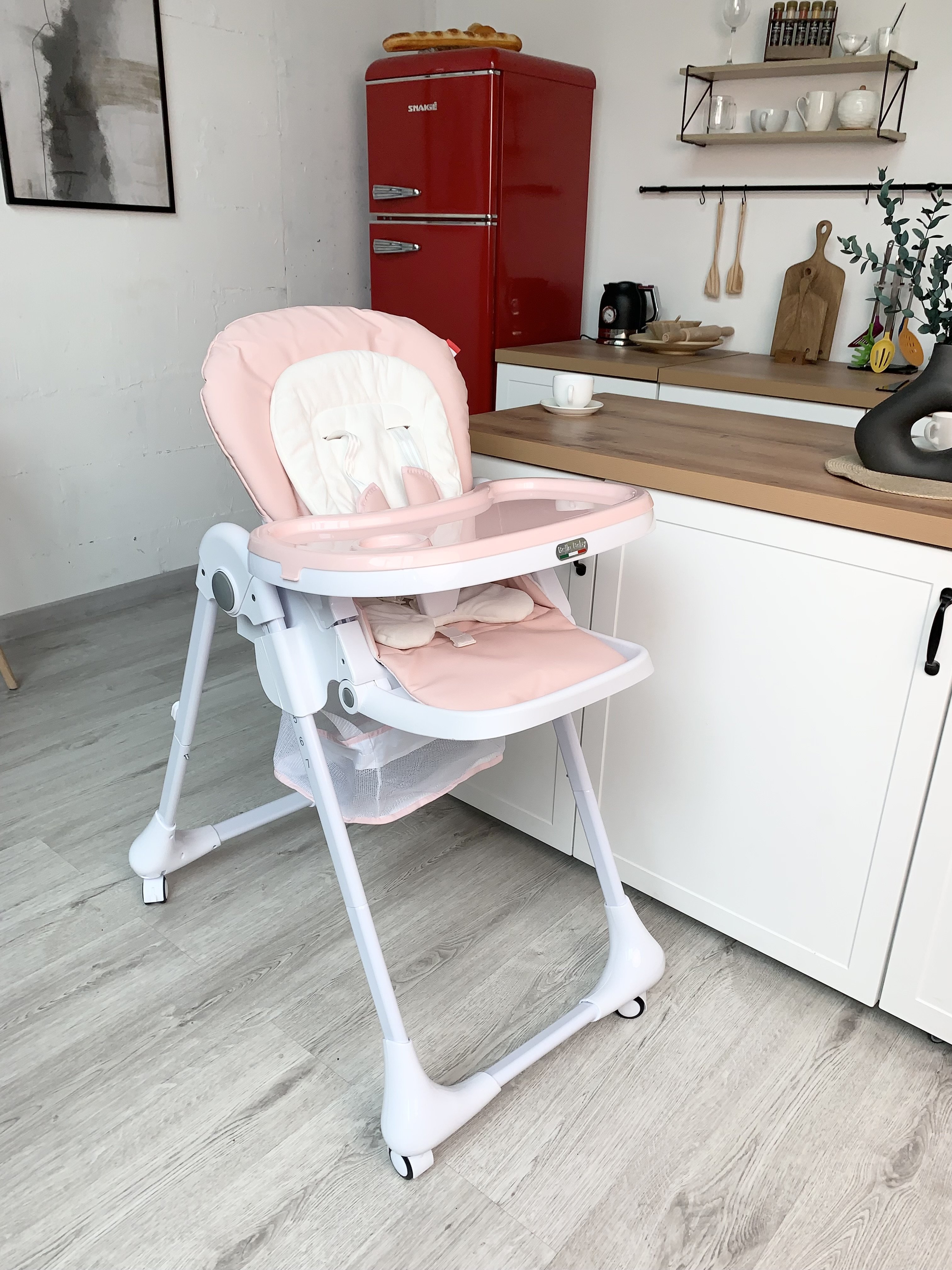 Стульчик для кормления BellaBaby B003S (розовый)