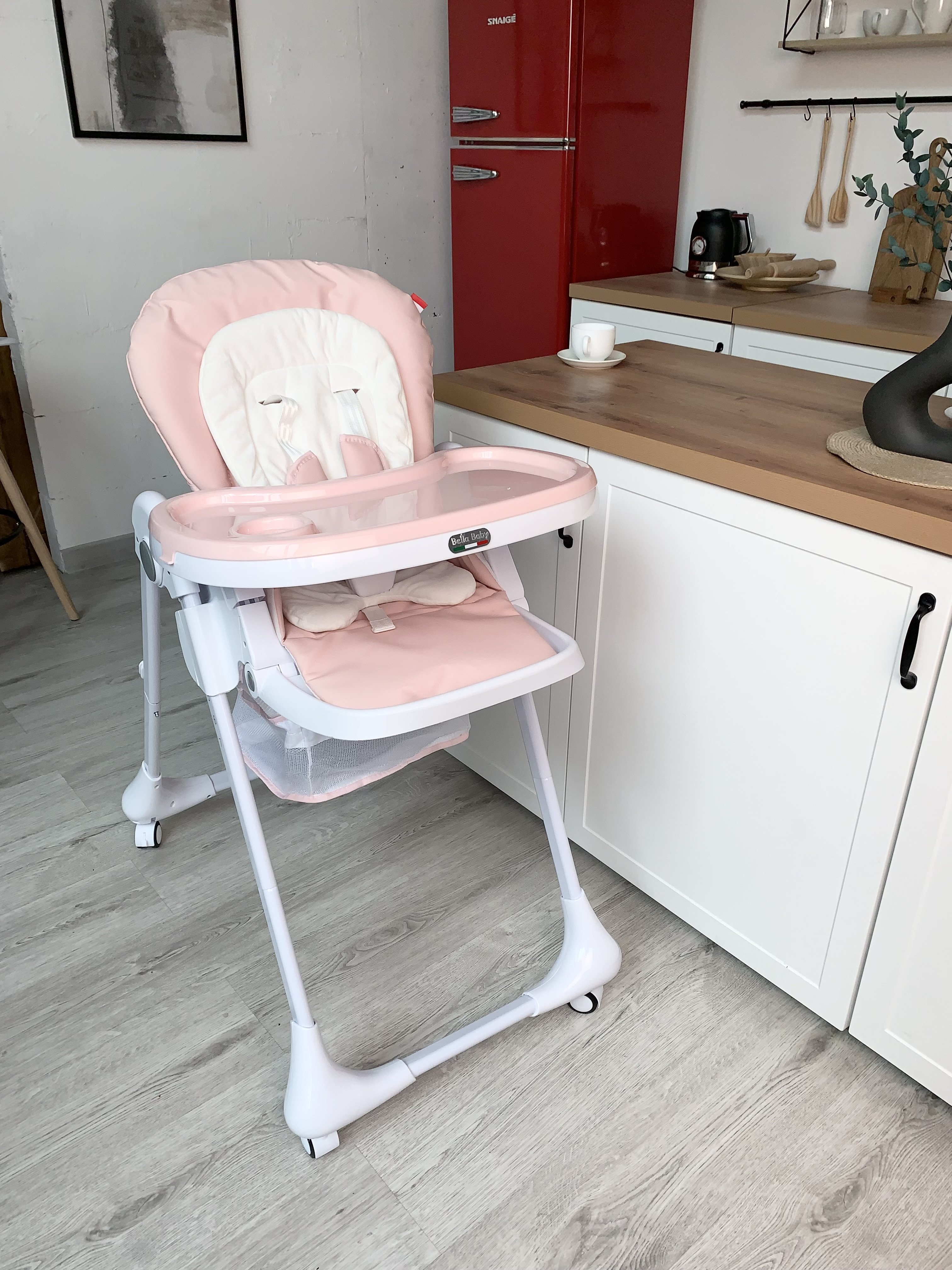 Стульчик для кормления BellaBaby B003S (розовый)